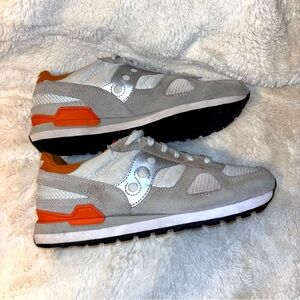 Women’s saucony size 11